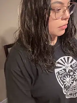 drizzypeach602 online show from January 2025 03:18:02 AM