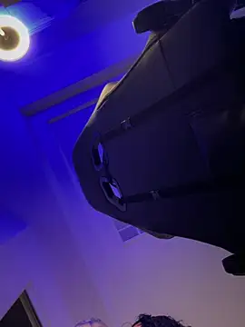 drizzypeach602 online show from February 2025 11:09:02 AM