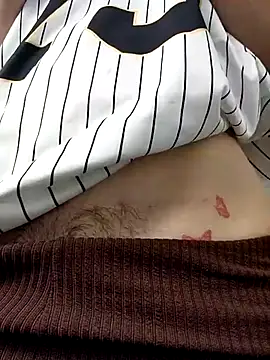 Amira Milker online show from February 2025 07:19:02 PM