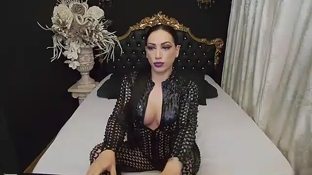 Snapshot of MichaelaDark chatting on January 2025 04:20:01 AM MichaelaDark online show from January 2025 04:20:01 AM