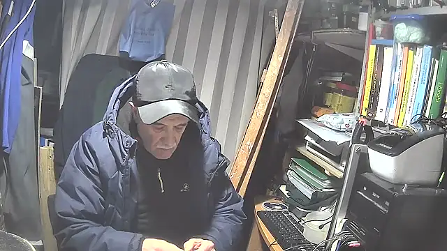 nonnomaturobisex online show from February 2025 04:13:02 PM