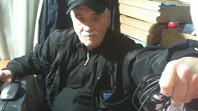 nonnomaturobisex online show from November 2025 08:02:02 AM