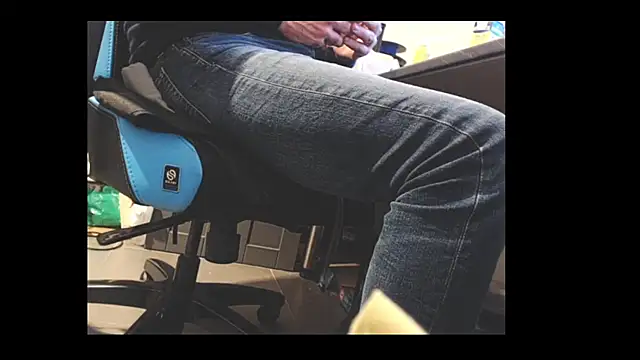 louh261 online show from March 2026 05:18:01 PM