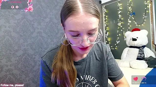 KateJonson online show from September 2025 06:58:02 AM