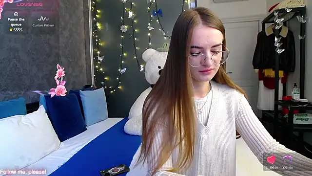 KateJonson online show from November 2025 08:02:02 AM