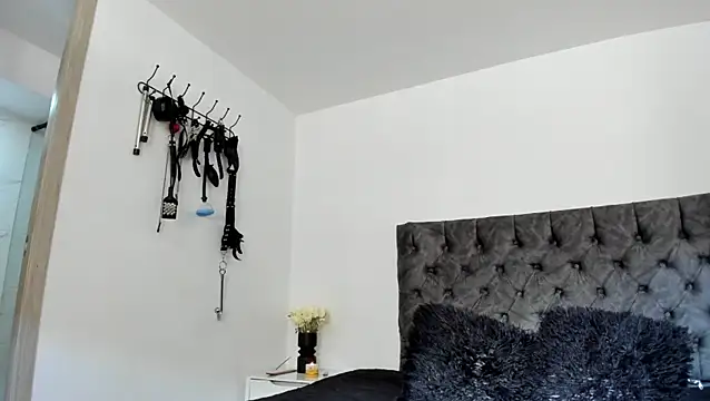 sweet  wild online show from June 2026 09:39:01 PM