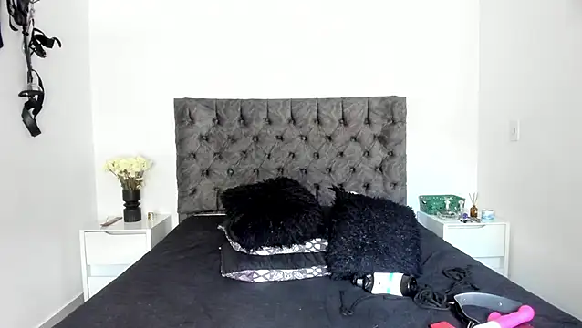 sweet  wild online show from July 2026 11:42:02 AM
