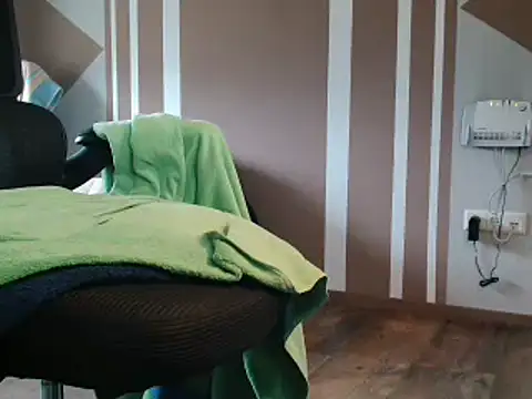 suedel65 online show from February 2025 02:19:02 PM