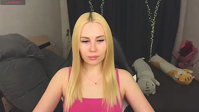 Alenca hot sex online show from March 2025 04:00:02 PM