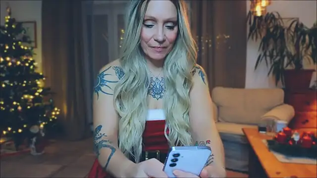 Jan ina online show from December 2024 06:37:02 PM