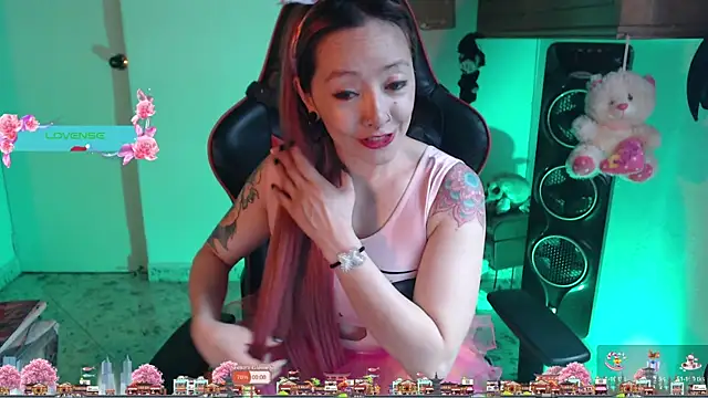 pink-2022 online show from December 2024 02:50:01 PM