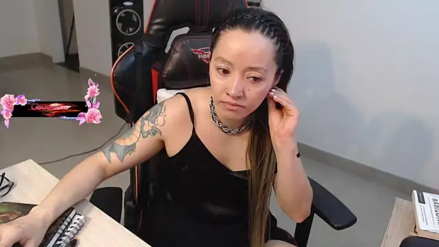 pink-2022 online show from May 2026 02:25:01 PM