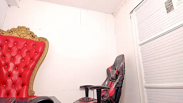 Cleopatra Trans online show from February 2025 06:40:01 PM