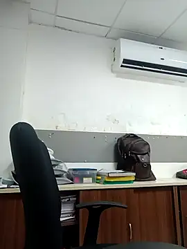 Desi Londa 143 online show from April 2026 03:33:02 AM