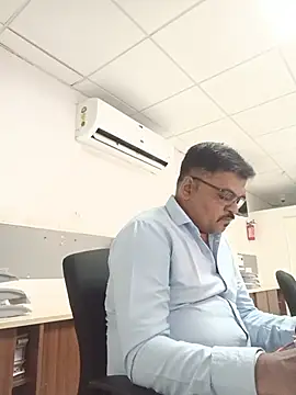 Desi Londa 143 online show from June 2026 03:15:02 AM