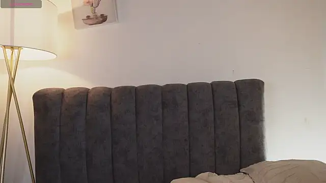 bunnycuteshy online show from July 2026 12:54:02 PM