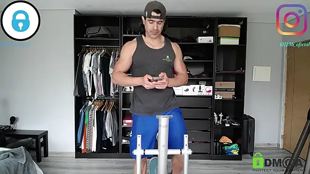 Snapshot of samricci21 chatting on April 2026 08:26:01 AM samricci21 online show from April 2026 08:26:01 AM