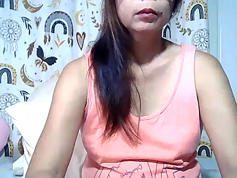 Snapshot of urwife_tobe chatting on May 2026 09:31:01 PM urwife tobe online show from May 2026 09:31:01 PM