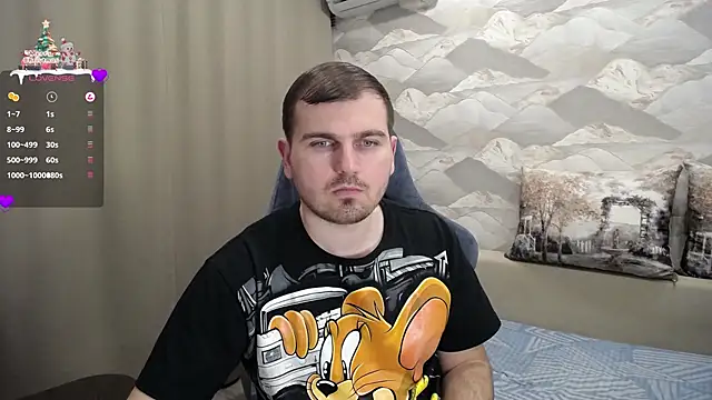 SerzhKorol1 online show from December 2024 03:48:02 PM