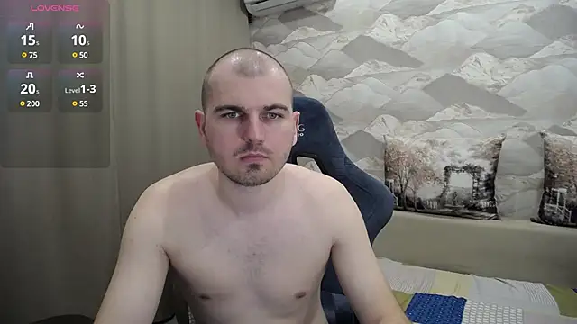 SerzhKorol1 online show from March 2025 12:35:02 PM