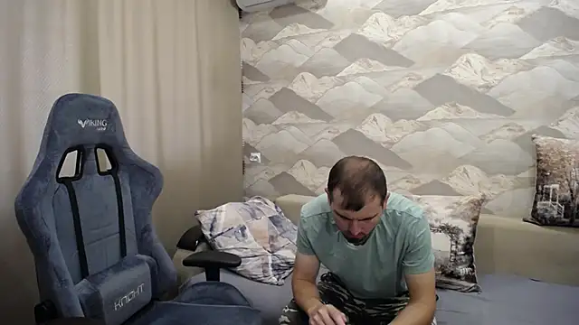 SerzhKorol1 online show from September 2025 08:58:02 AM