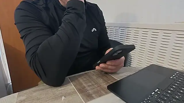 TigerOne19 online show from March 2026 07:23:02 AM