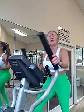 EvaRobinson online show from December 2024 07:48:02 PM