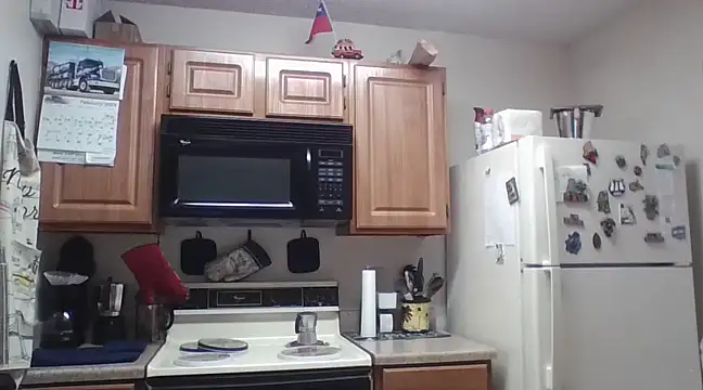 EvaRobinson online show from February 2025 03:05:02 PM