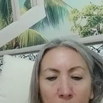 EvaRobinson online show from July 2026 03:02:01 AM