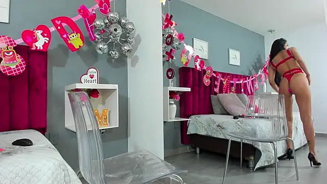 MauraGray online show from February 2025 11:20:01 PM