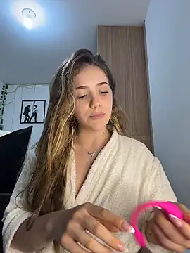 ShelbyHagen online show from October 2025 10:21:01 PM