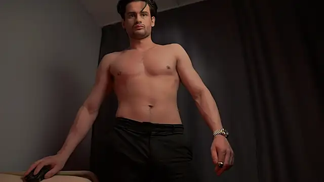 Keen   Luckystrike online show from December 2024 09:00:01 PM