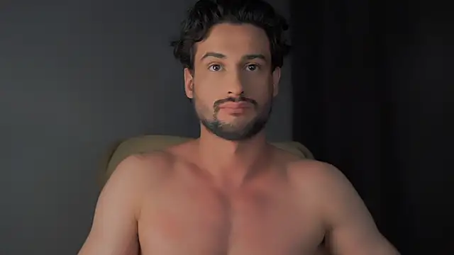 Keen   Luckystrike online show from December 2024 03:30:02 PM