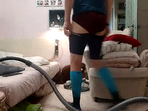 feathersify online show from September 2025 10:05:01 AM