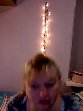 Lusi-777 online show from February 2025 06:01:01 PM