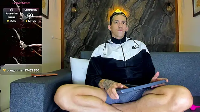 yeckodream online show from February 2025 08:11:02 AM