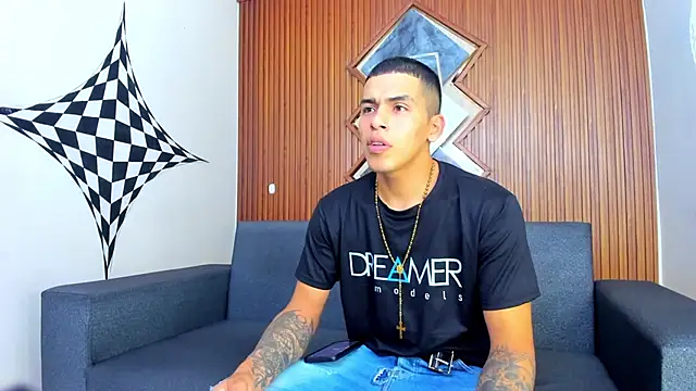 yeckodream online show from March 2025 03:44:01 AM