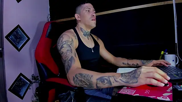 yeckodream online show from April 2026 04:41:01 AM