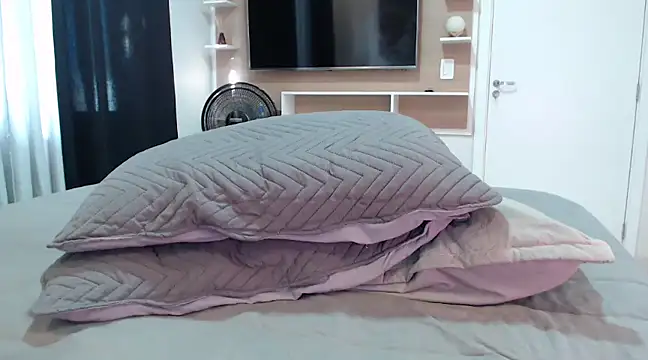 AliceStone19 online show from January 2025 08:43:02 PM