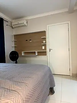 AliceStone19 online show from September 2025 05:28:01 PM