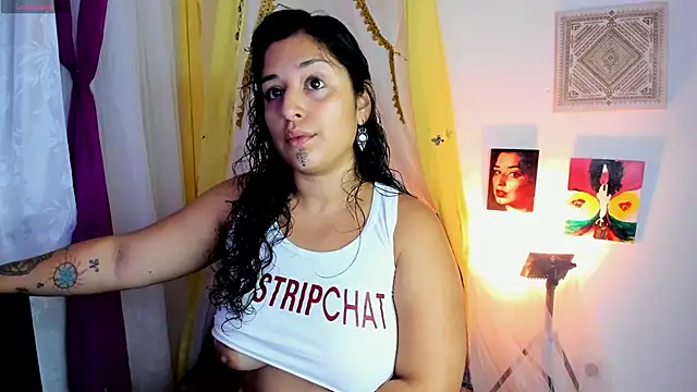 Snapshot of sophiaamethystt chatting on November 2025 04:42:02 PM sophiaamethystt online show from November 2025 04:42:02 PM