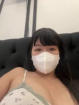 Onee-Chew online show from December 2025 06:53:02 AM