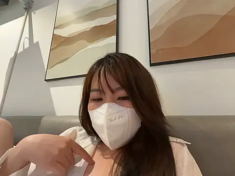 Snapshot of Onee-Chew chatting on July 2026 04:39:33 PM Onee-Chew online show from July 2026 04:39:33 PM