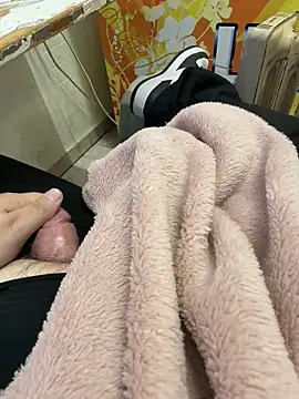 Snapshot of buri232 chatting on March 2025 05:07:02 PM buri232 online show from March 2025 05:07:02 PM