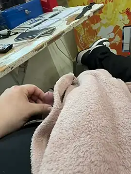 Snapshot of buri232 chatting on March 2025 07:38:02 AM buri232 online show from March 2025 07:38:02 AM