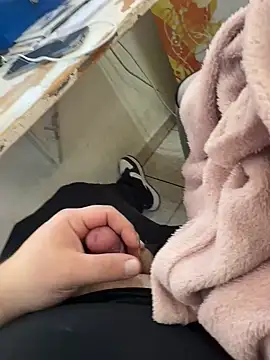 Snapshot of buri232 chatting on March 2025 10:55:01 AM buri232 online show from March 2025 10:55:01 AM