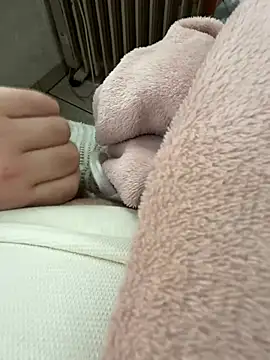 Snapshot of buri232 chatting on March 2025 02:14:01 PM buri232 online show from March 2025 02:14:01 PM