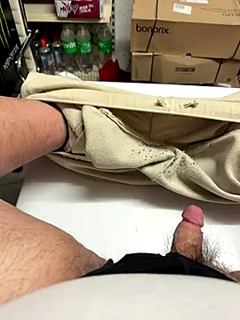 Snapshot of buri232 chatting on November 2025 01:15:02 PM buri232 online show from November 2025 01:15:02 PM