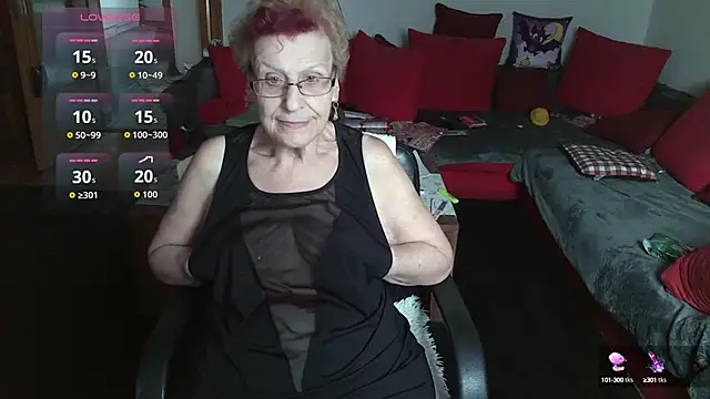 HeisseomaOriginal online show from September 2025 07:45:02 AM