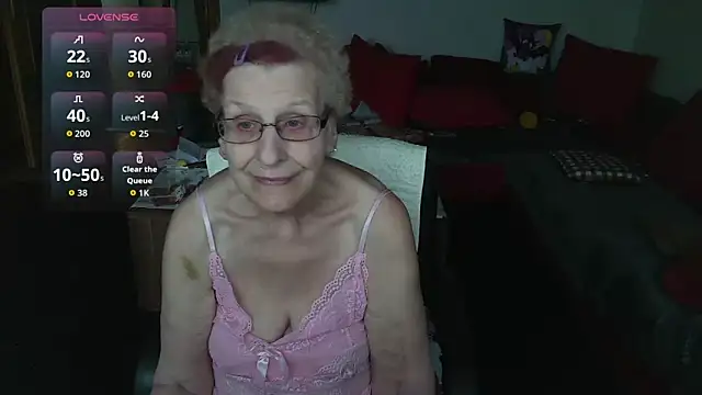 HeisseomaOriginal online show from December 2025 08:12:02 AM